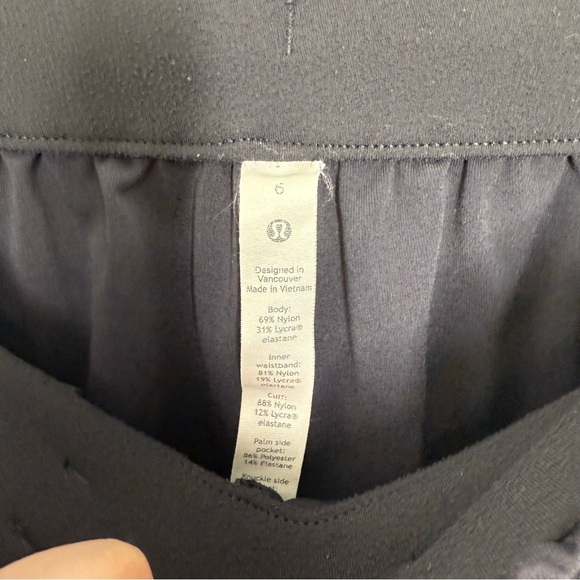 LULULEMON Black Keep Moving Joggers - Picture 5 of 8